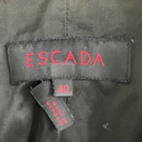 ESCADA Blazer 40 - Picture 6 of 6